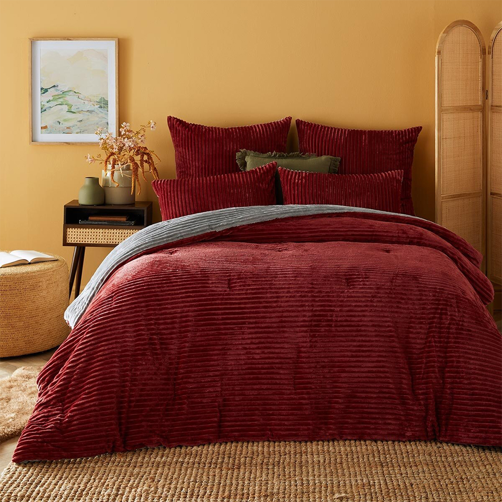 ชุดผ้านวมคลุมเตียงแบบกลับด้านได้ลาย Valley Ribbed